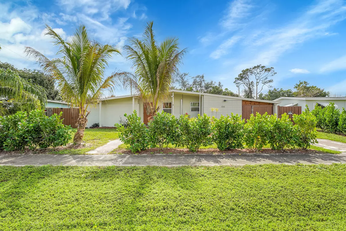 Port Saint Lucie, FL 34952,130 Banyan DR