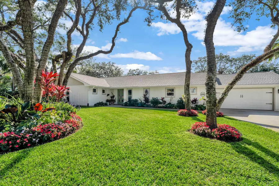 316 Eugenia RD, Vero Beach, FL 32963