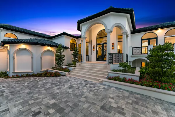 Stuart, FL 34996,3057 SE Dune DR