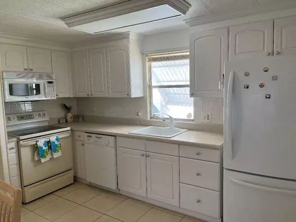 Hobe Sound, FL 33455,6948 SE Delegate ST
