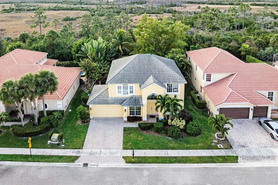 3697 Turtle Island CT, West Palm Beach, FL 33411