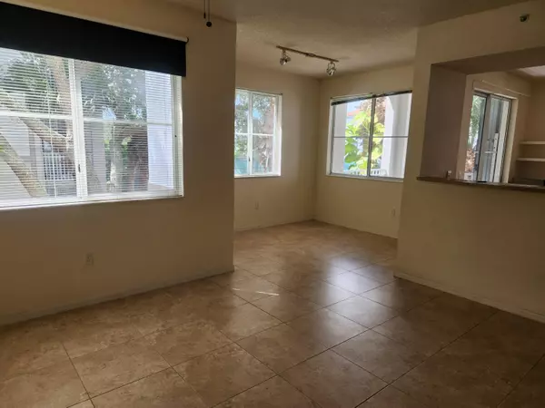 Palm Beach Gardens, FL 33410,11022 Legacy DR 205