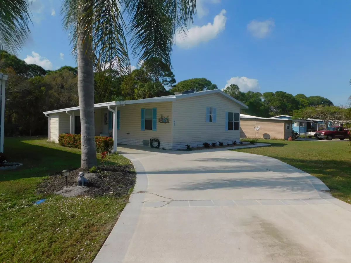 Fort Pierce, FL 34982,206 Sea Conch PL 8