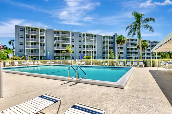 Boca Raton, FL 33487,6699 NW 2nd 410 AVE 410