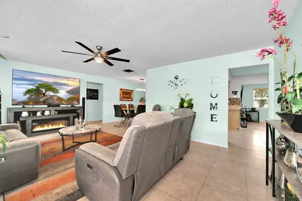 Tamarac, FL 33321,6406 NW 57th CT