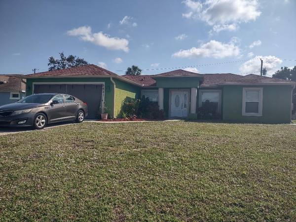 2621 SW Cactus CIR, Port Saint Lucie, FL 34953