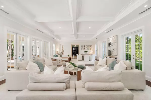 Palm Beach, FL 33480,130 Algoma RD