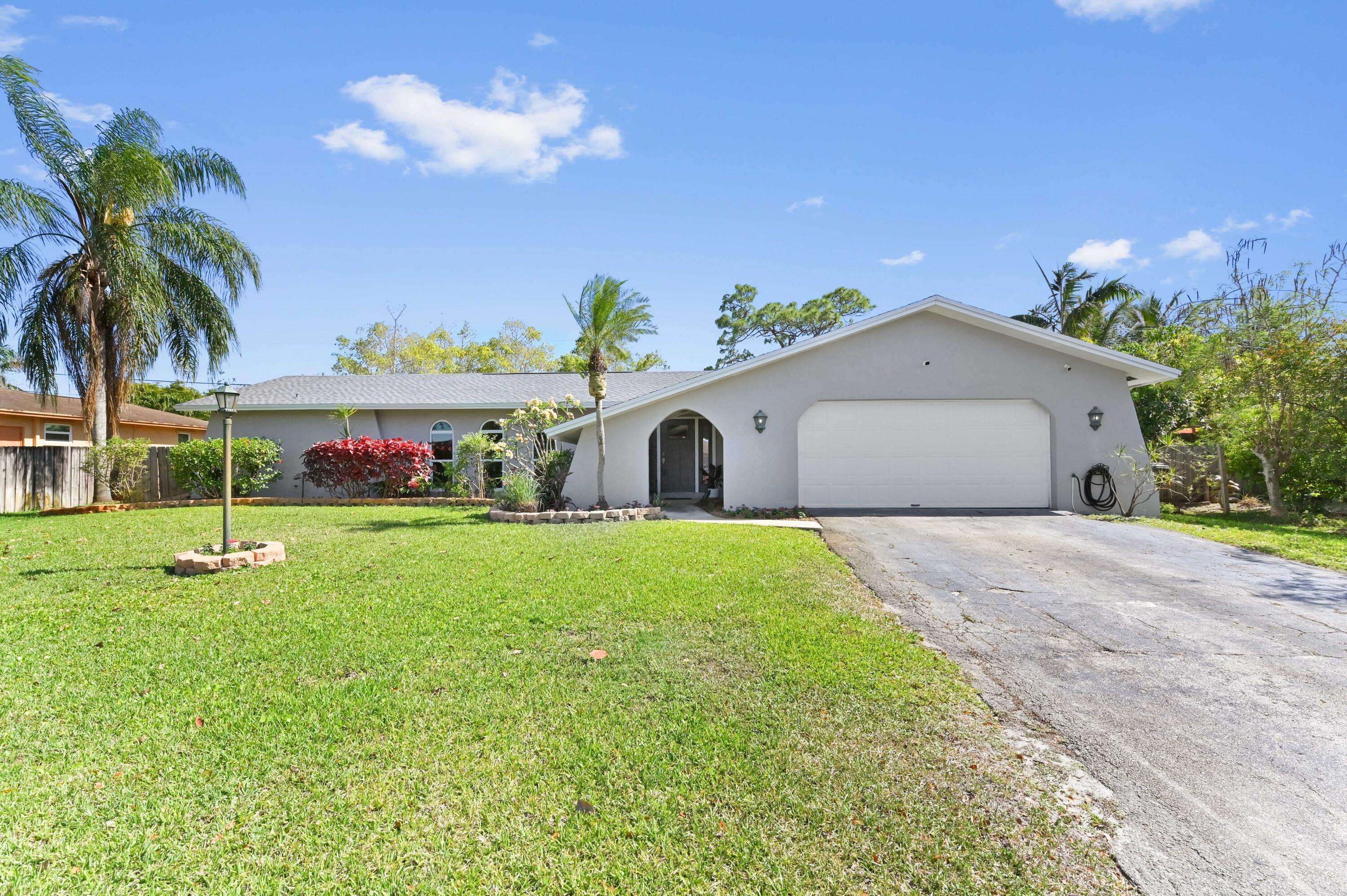 Lake Worth, FL 33467,25 W Plumosa LN