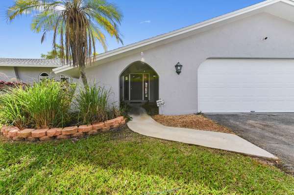 Lake Worth, FL 33467,25 W Plumosa LN