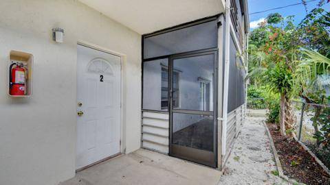 Lake Worth Beach, FL 33460,310 S J ST 2