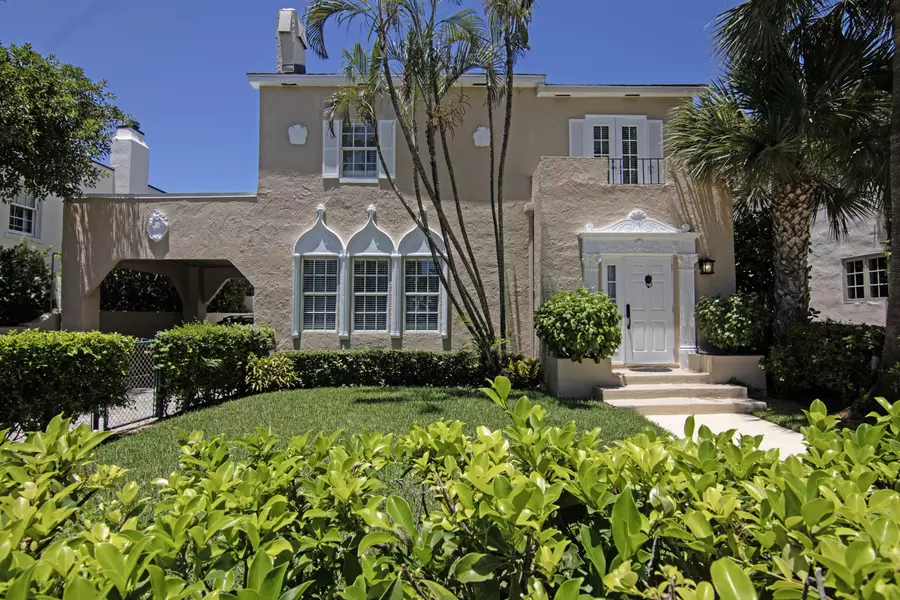 211 Seaspray AVE, Palm Beach, FL 33480