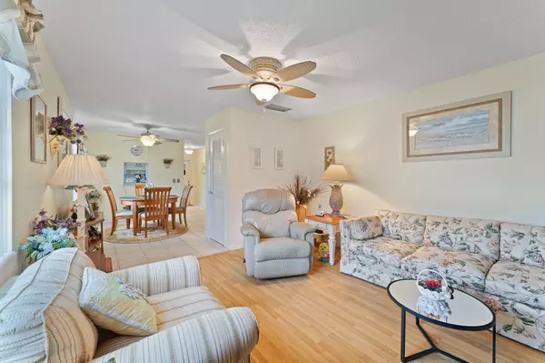 Stuart, FL 34996,2600 SE Ocean BLVD Dd-8