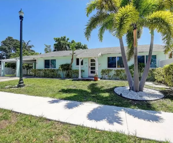 601 SE 3rd AVE, Delray Beach, FL 33483