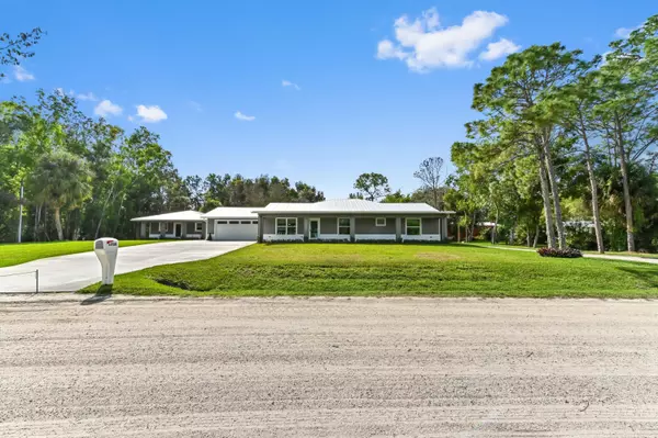 Loxahatchee, FL 33470,17580 N 47th CT