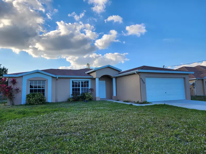 4220 SW Jarmer RD, Port Saint Lucie, FL 34953