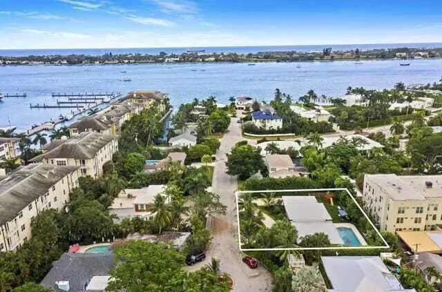 West Palm Beach, FL 33407,228 Flagler LN