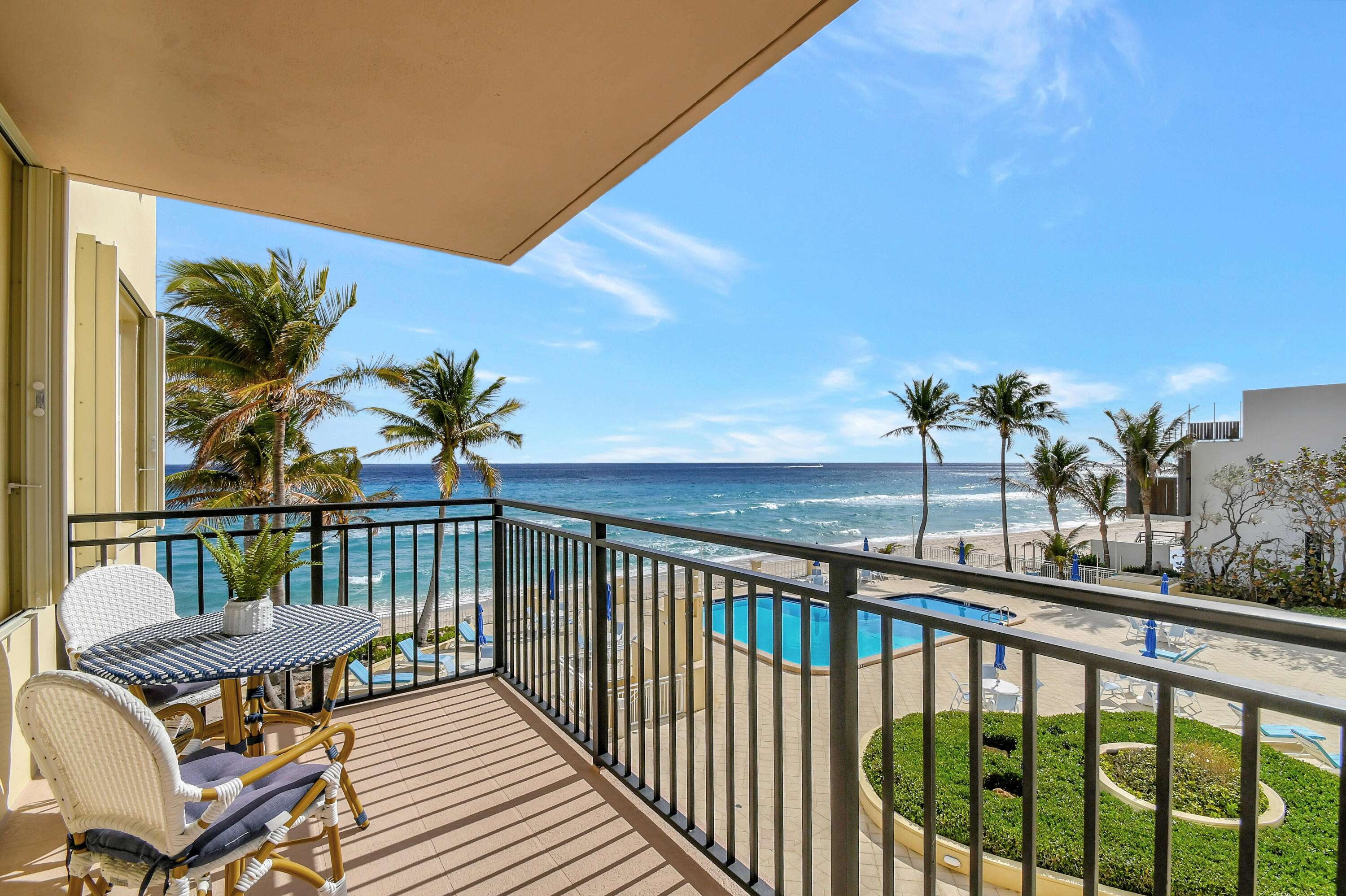 Palm Beach, FL 33480,3475 S Ocean BLVD 309
