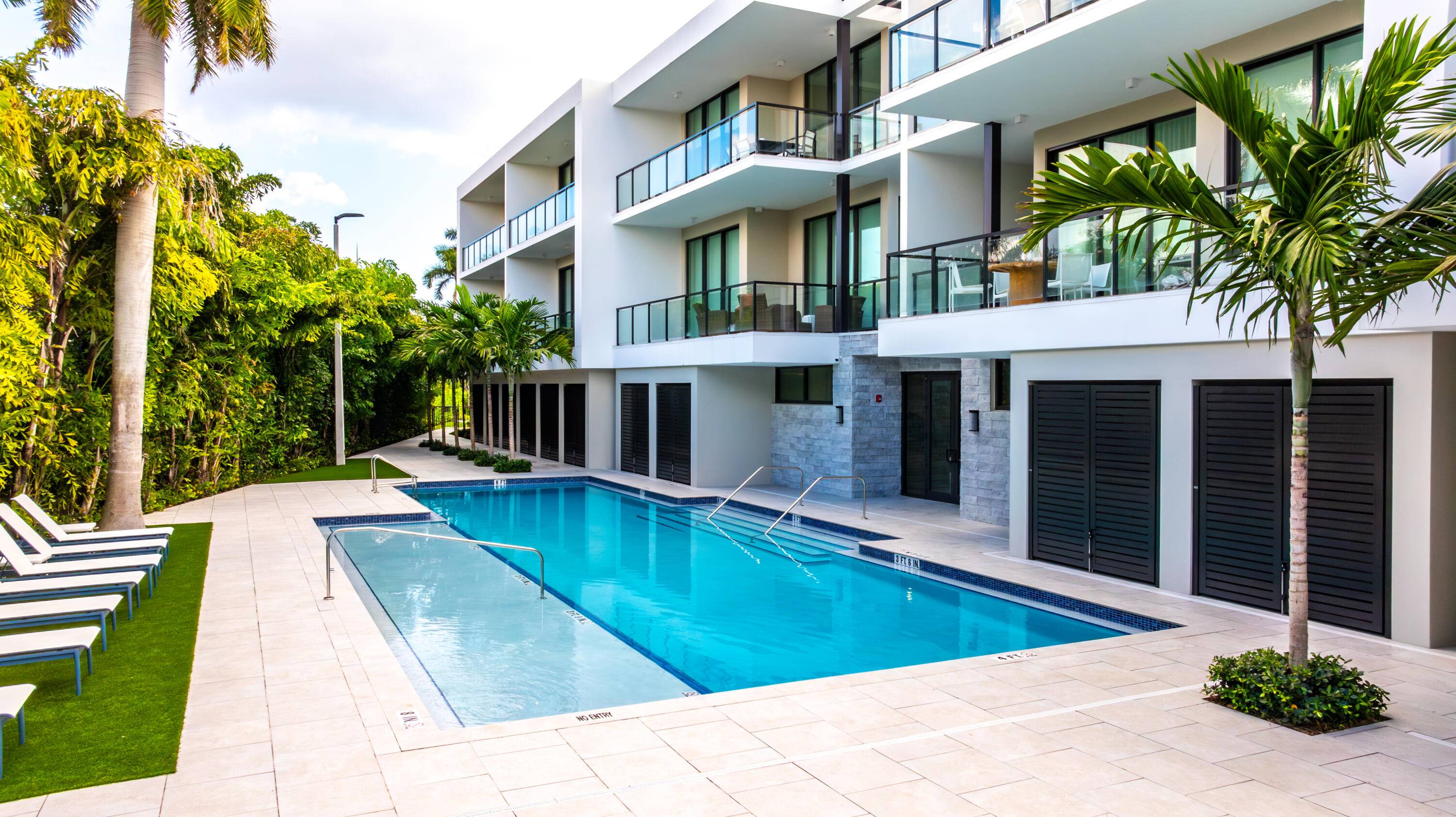 Delray Beach, FL 33483,1177 George Bush BLVD 302