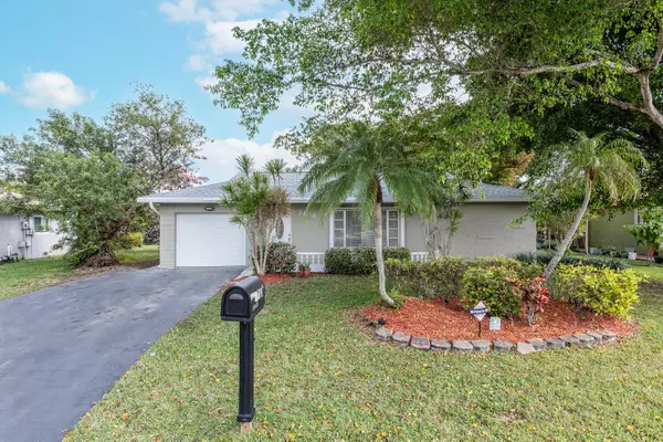 Tamarac, FL 33321,7102 NW 89th AVE
