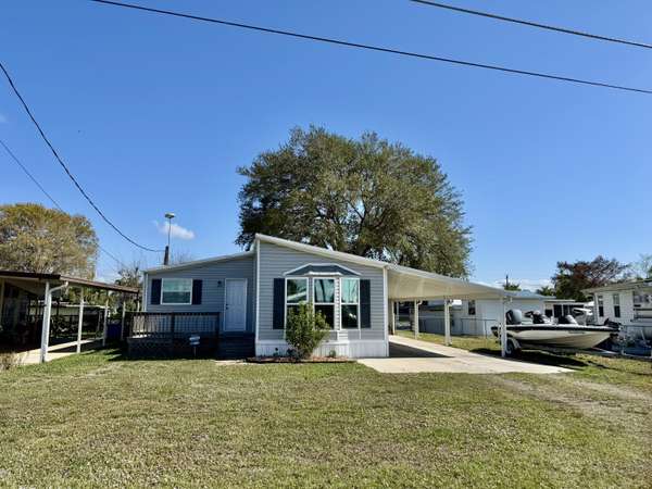 1075 Lime CT, Okeechobee, FL 34974