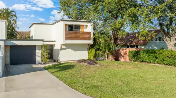 667 Forsyth ST, Boca Raton, FL 33487