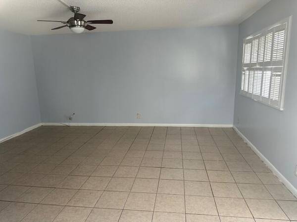 Delray Beach, FL 33446,569 Brittany LN