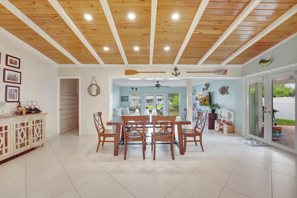 Fort Lauderdale, FL 33312,2443 Andros LN