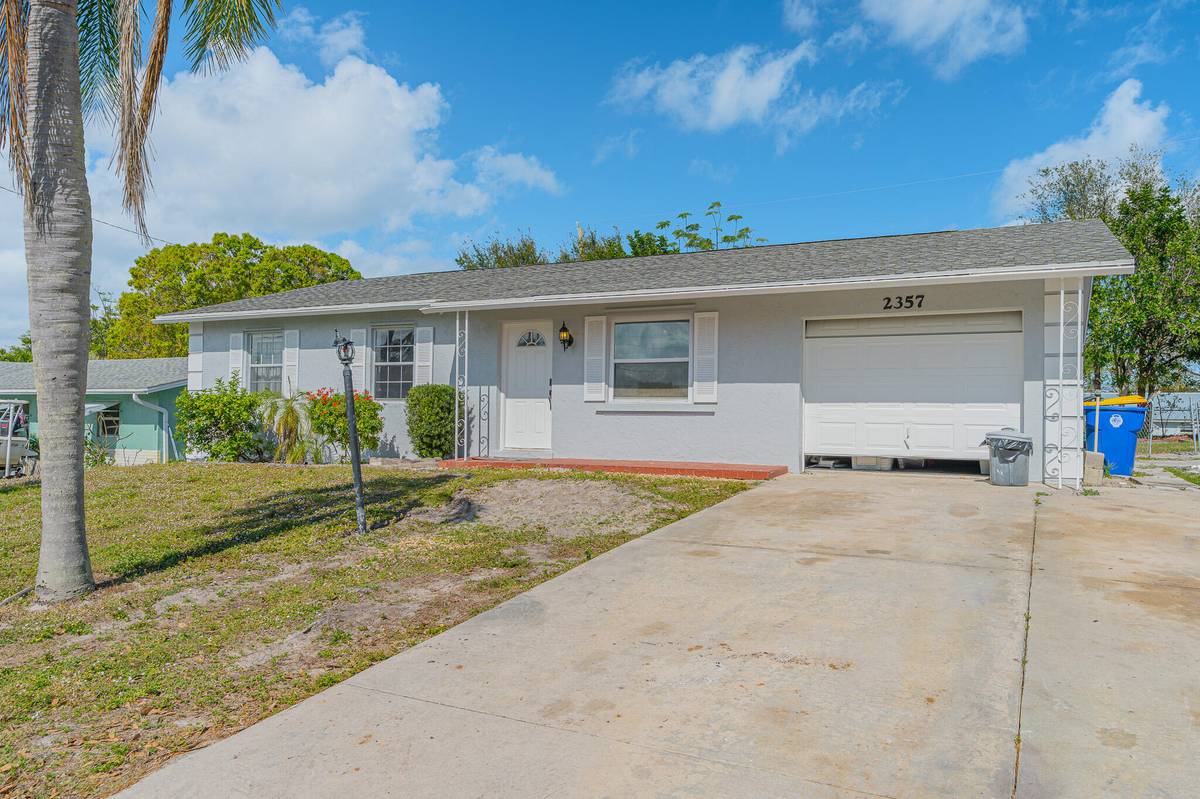 Jensen Beach, FL 34957,2357 NE 16th CT