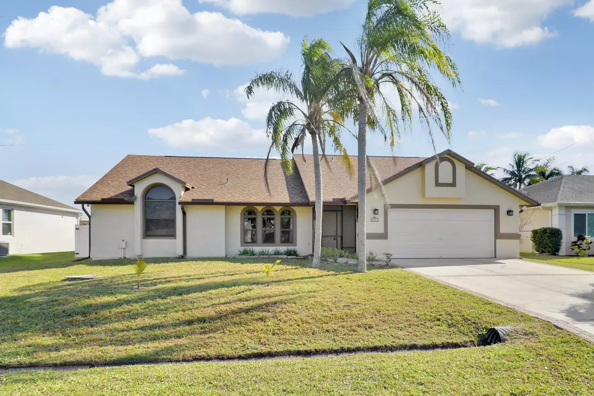 Port Saint Lucie, FL 34952,2213 SE Rock Springs DR