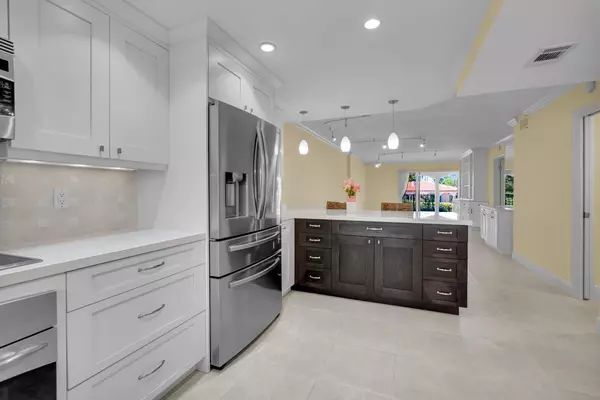 Boca Raton, FL 33432,1099 S S Ocean BLVD 105