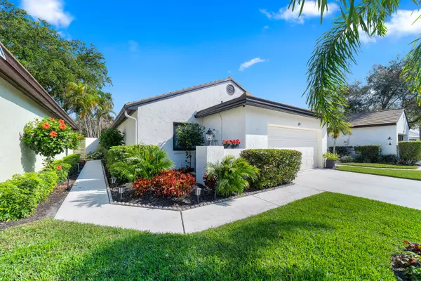 Palm Beach Gardens, FL 33418,69 Ironwood WAY