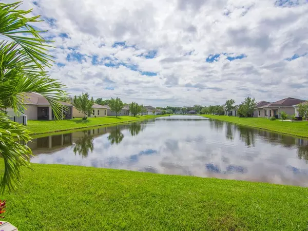 Fort Pierce, FL 34951,5317 Oakland Lake CIR
