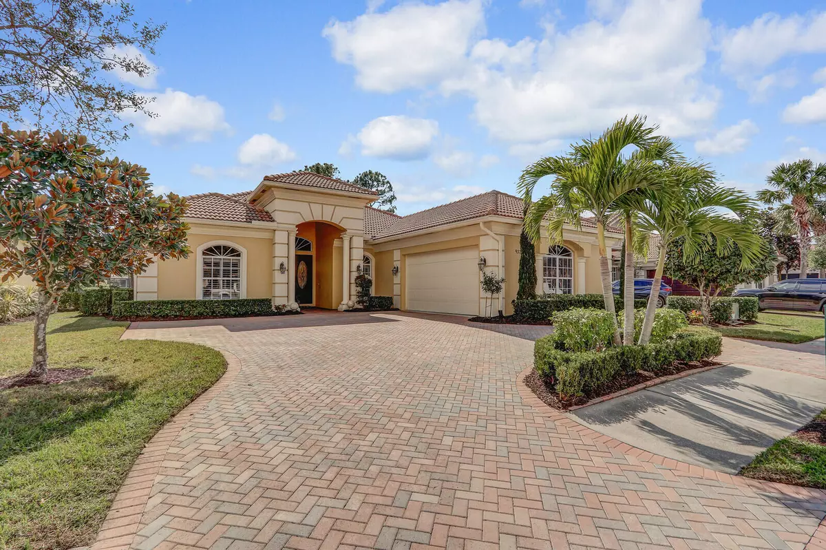 Port Saint Lucie, FL 34986,9325 Briarcliff TRCE