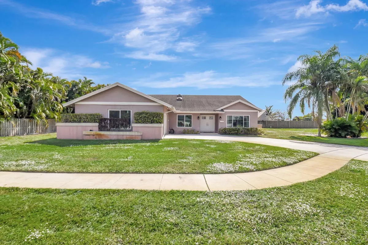 Wellington, FL 33414,11348 Coralwood CT