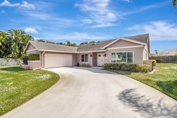 Wellington, FL 33414,11348 Coralwood CT