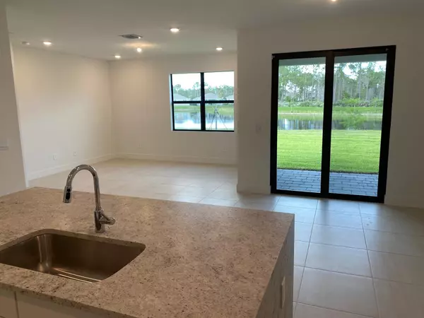 Stuart, FL 34997,6821 SE Park Trace DR