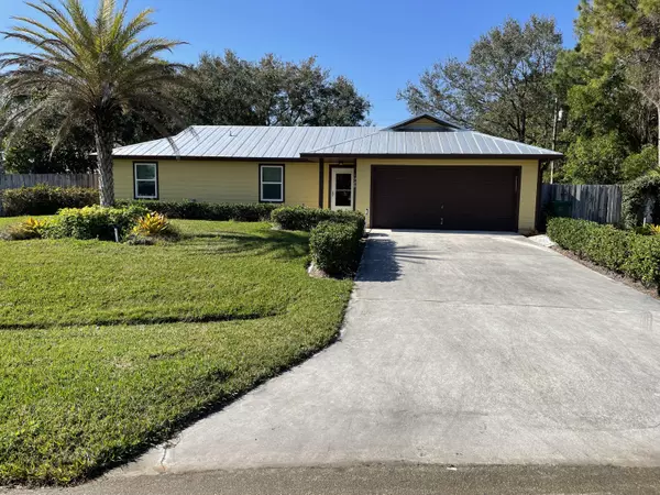 1920 SE Lavina CIR, Port Saint Lucie, FL 34952