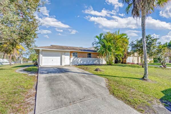 Palm Beach Gardens, FL 33410,3654 Holly DR