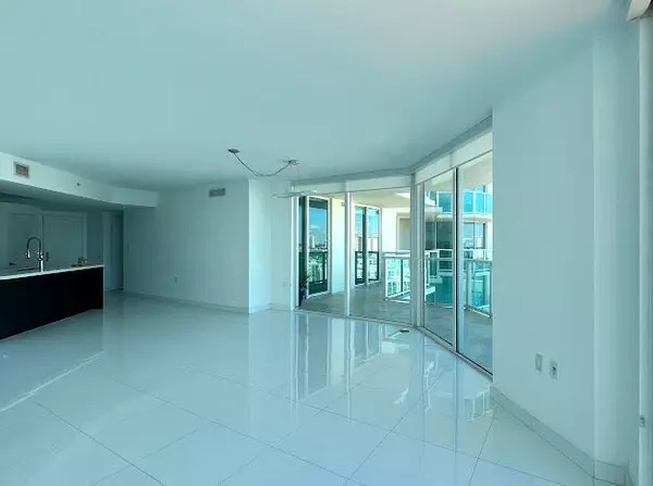 Sunny Isles Beach, FL 33160,200 Sunny Isles BLVD 2-1701