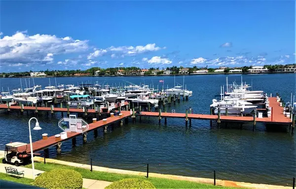 Hypoluxo, FL 33462,140 Yacht Club WAY 112