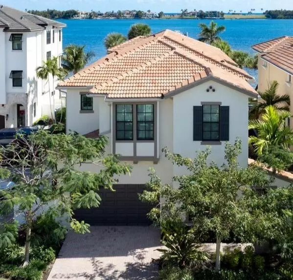 Boynton Beach, FL 33435,636 S Windward CIR