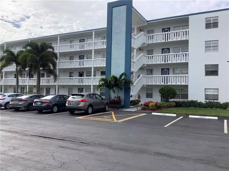 2078 Exeter E, Boca Raton, FL 33434