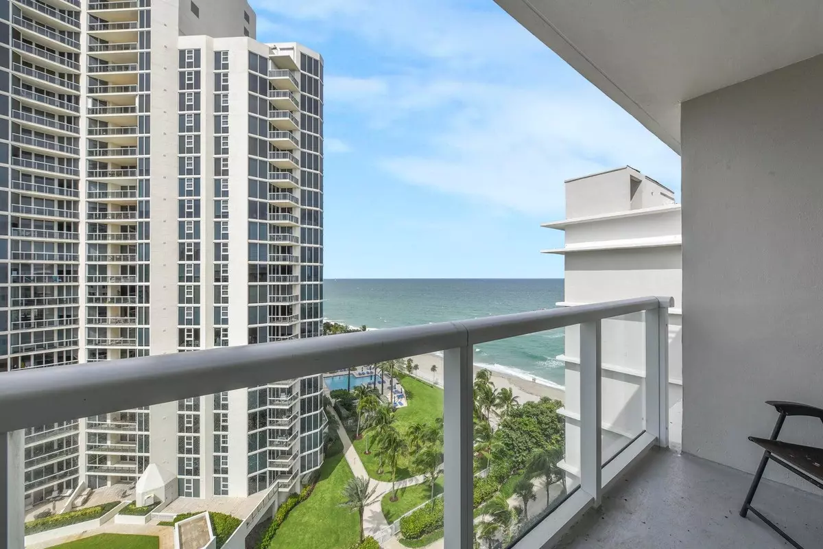 Sunny Isles Beach, FL 33160,19201 Collins AVE 1120