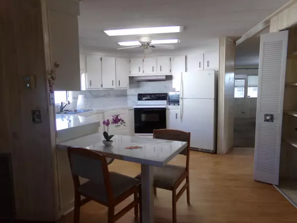 Boynton Beach, FL 33436,40016 Humaco Bay