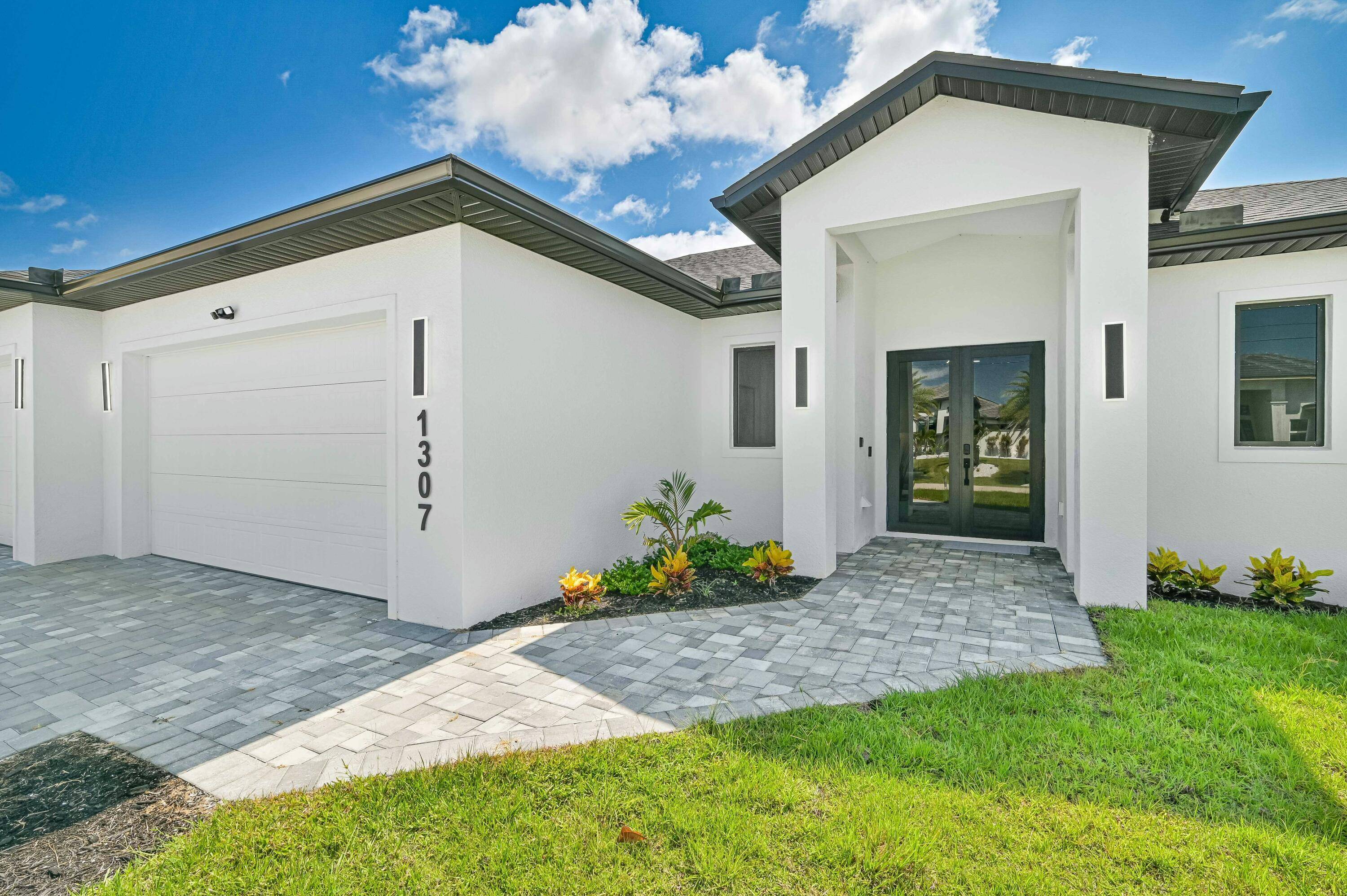 Cape Coral, FL 33993,1307 NW 40th PL