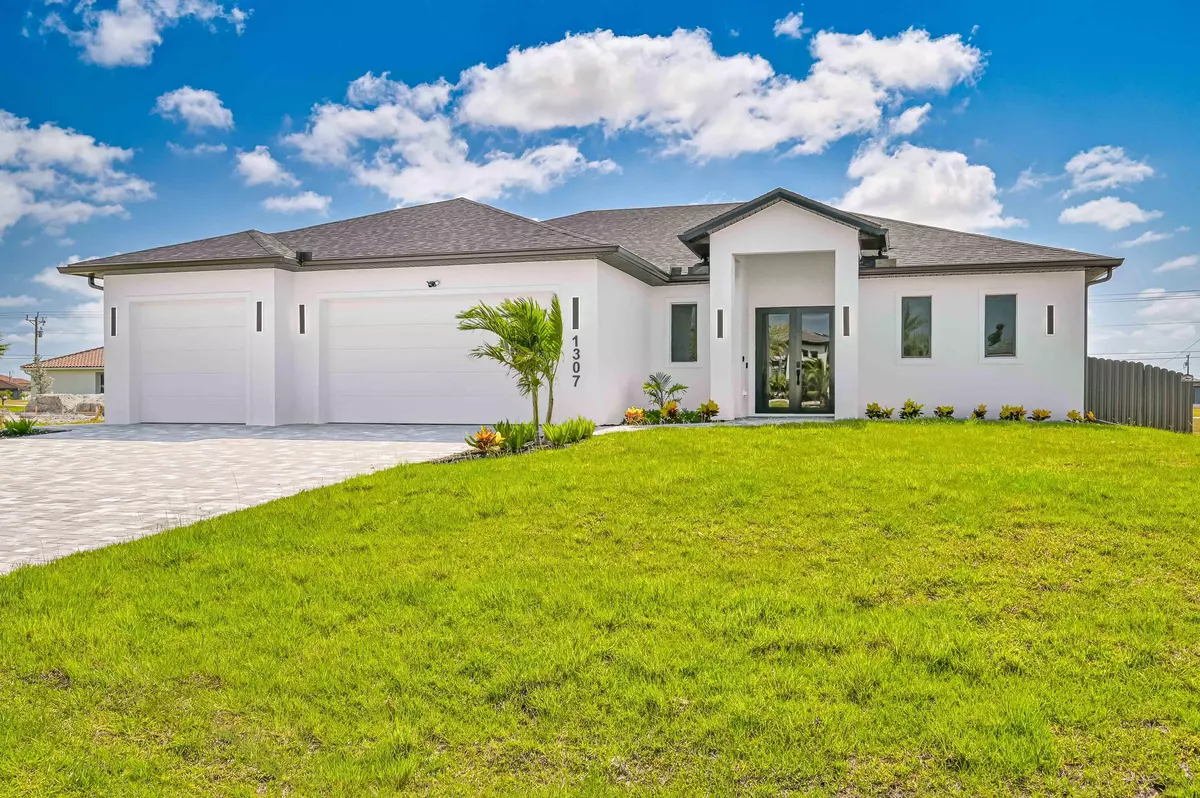 Cape Coral, FL 33993,1307 NW 40th PL