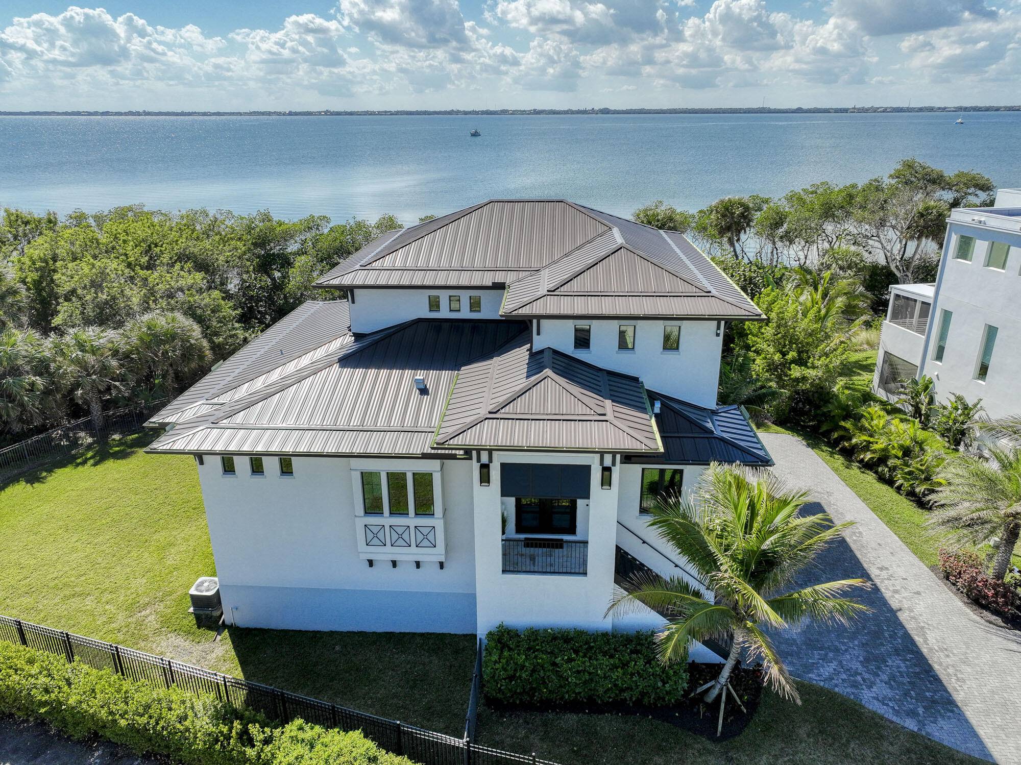 Jensen Beach, FL 34957,7683 Pelican Pointe DR