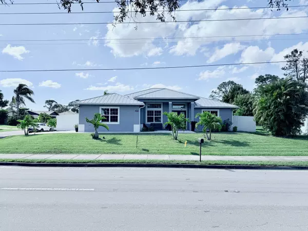 Port Saint Lucie, FL 34984,2092 SW Airoso BLVD