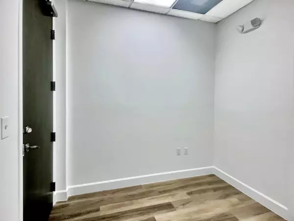 Fort Lauderdale, FL 33309,2901 NW 62nd ST 110