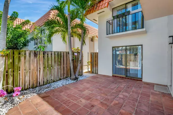 Boca Raton, FL 33432,1251 S Federal HWY 1020